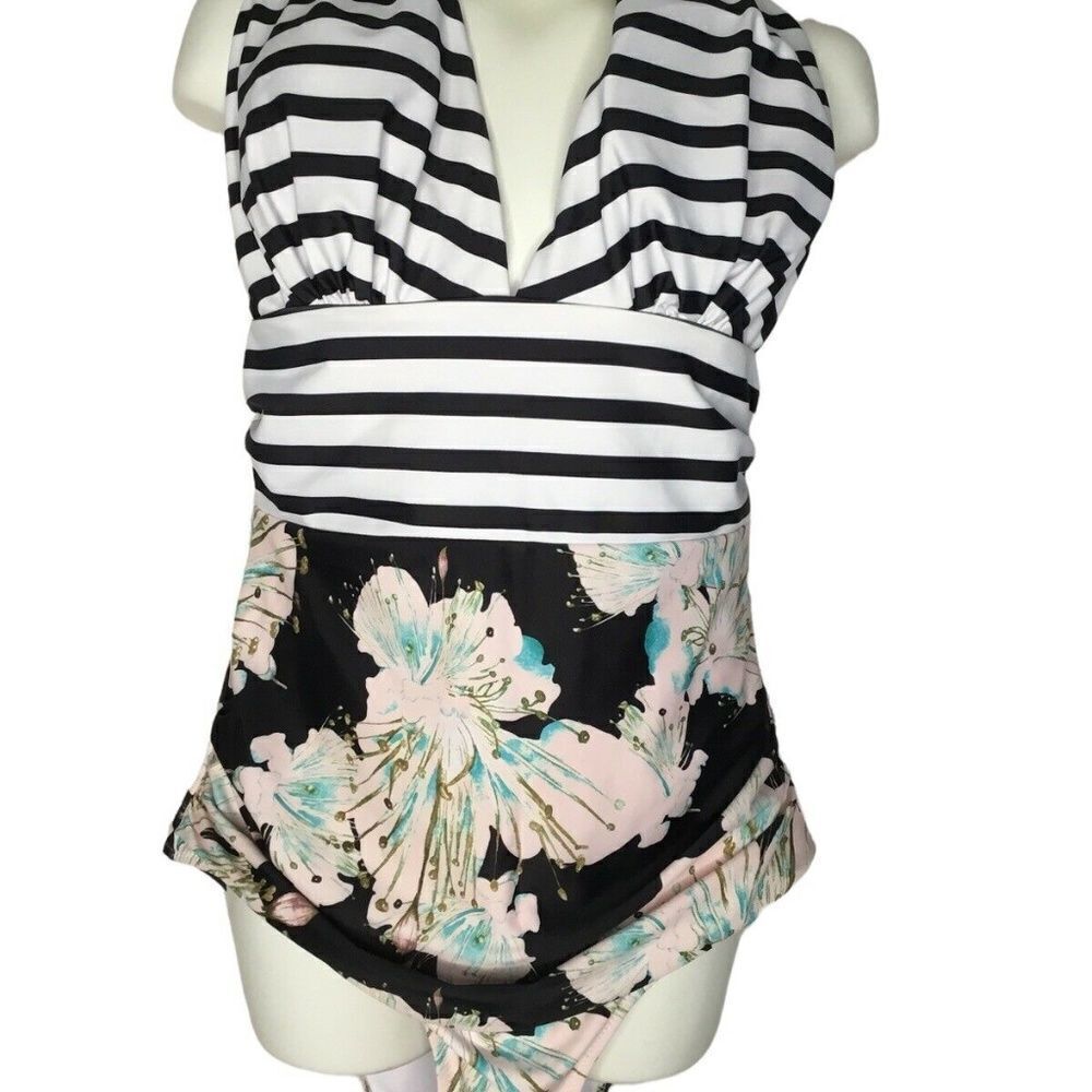 NWT Beachsissi Women's Floral Halter Neck One Piece Swimsuit Size L